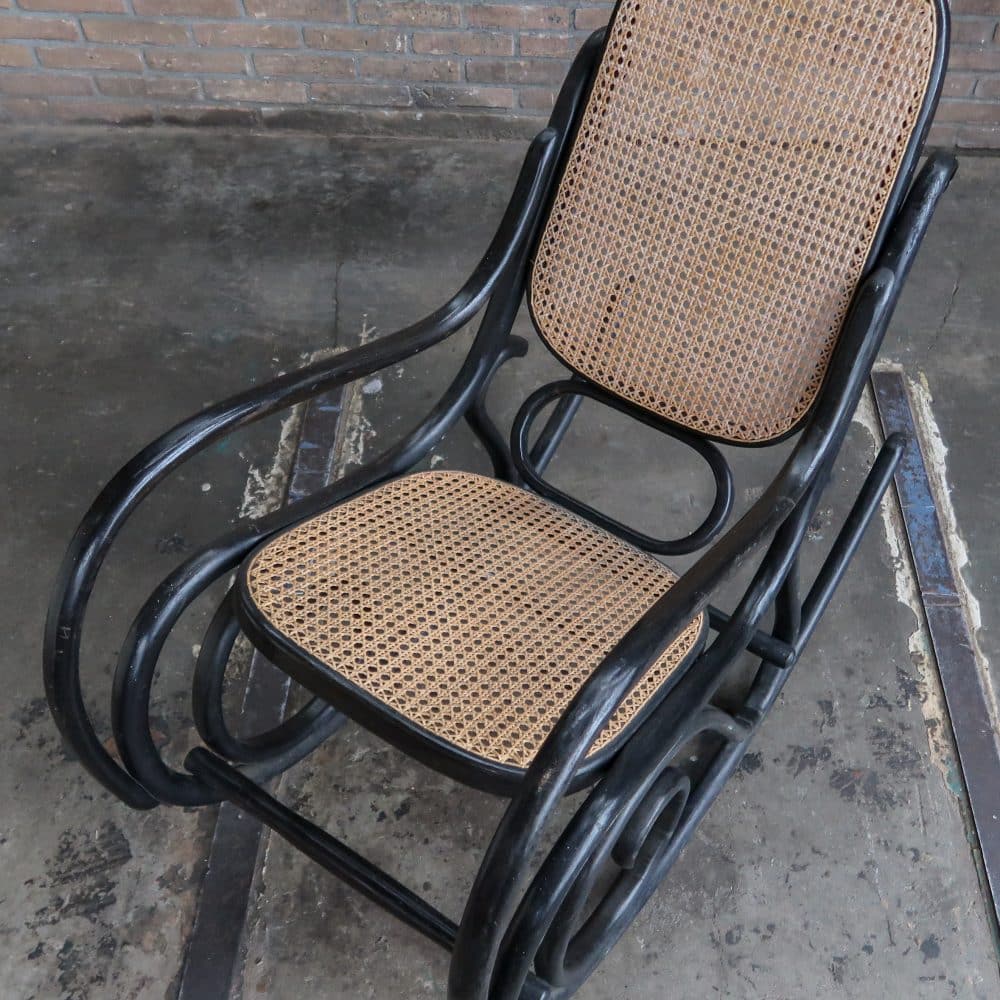Schommelstoel, Thonet stijl - Afbeelding 4