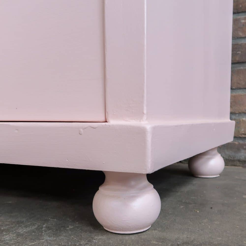 Roze vitrinekast - Afbeelding 9