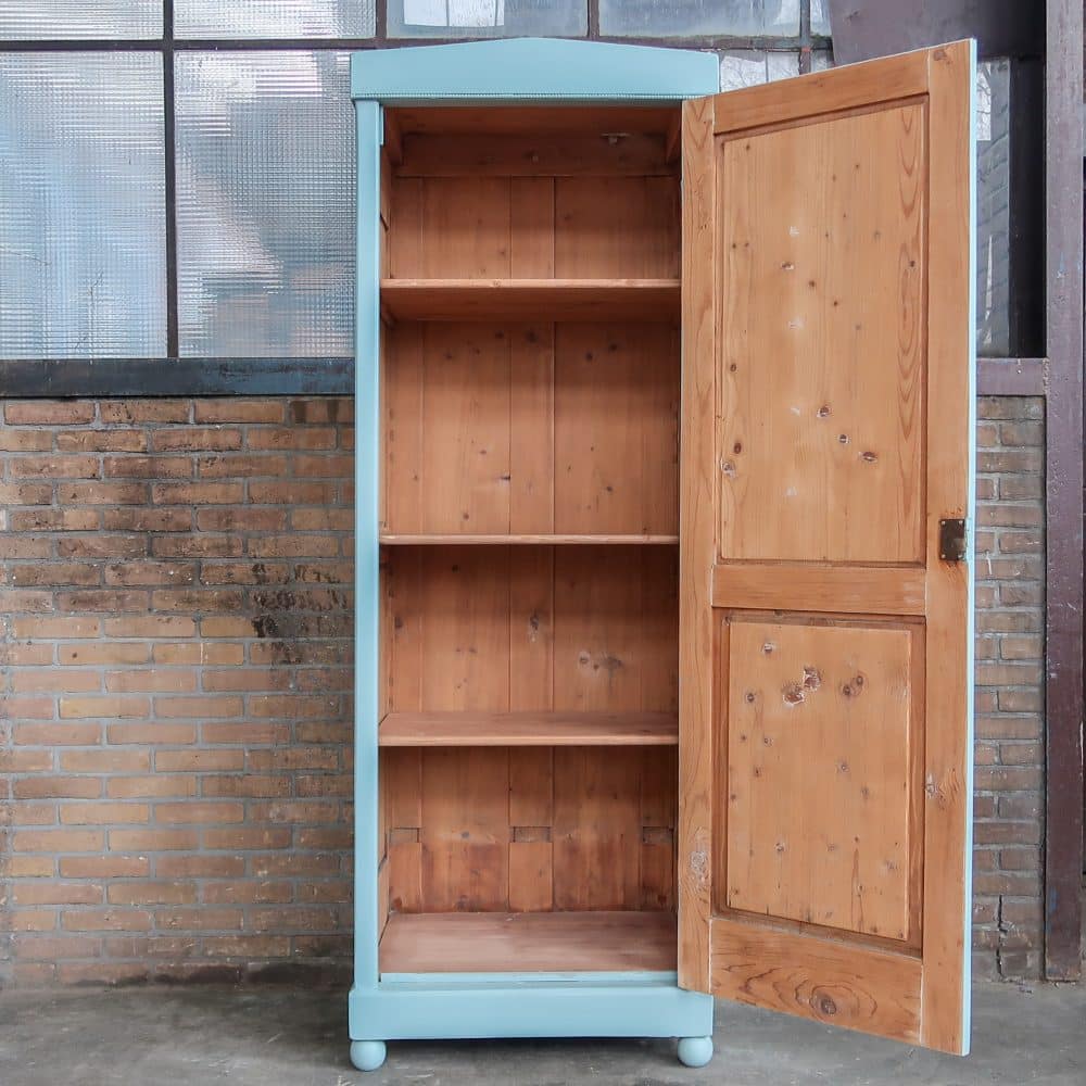 Blauwe eendeurs linnenkast - Afbeelding 3