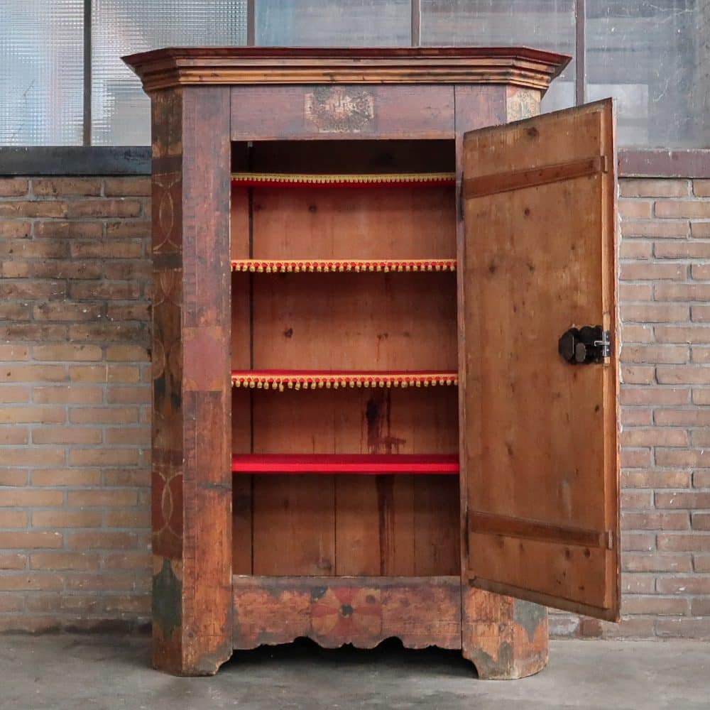 Duitse polychrome linnenkast - Afbeelding 3