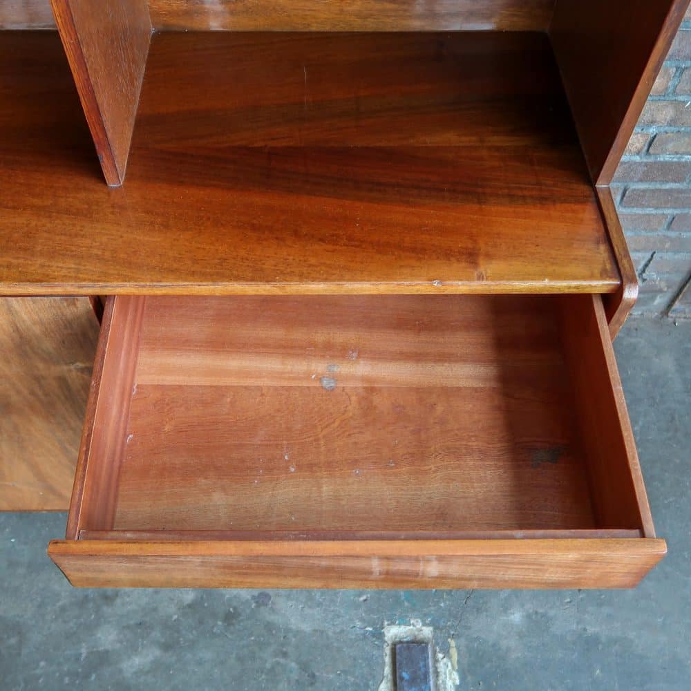 Vintage dressoir - Novy Domov - Afbeelding 7