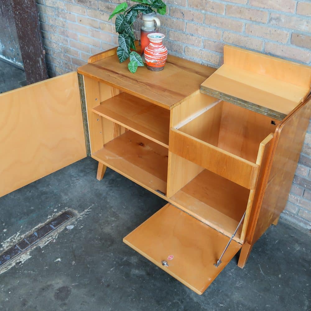 Vintage dressoir - Tatra Nabytok - Afbeelding 2