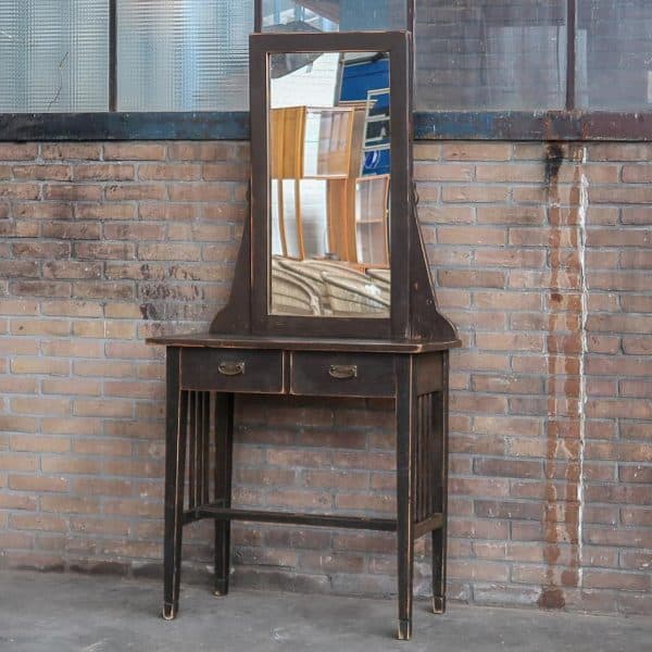Brocante kaptafel met lades