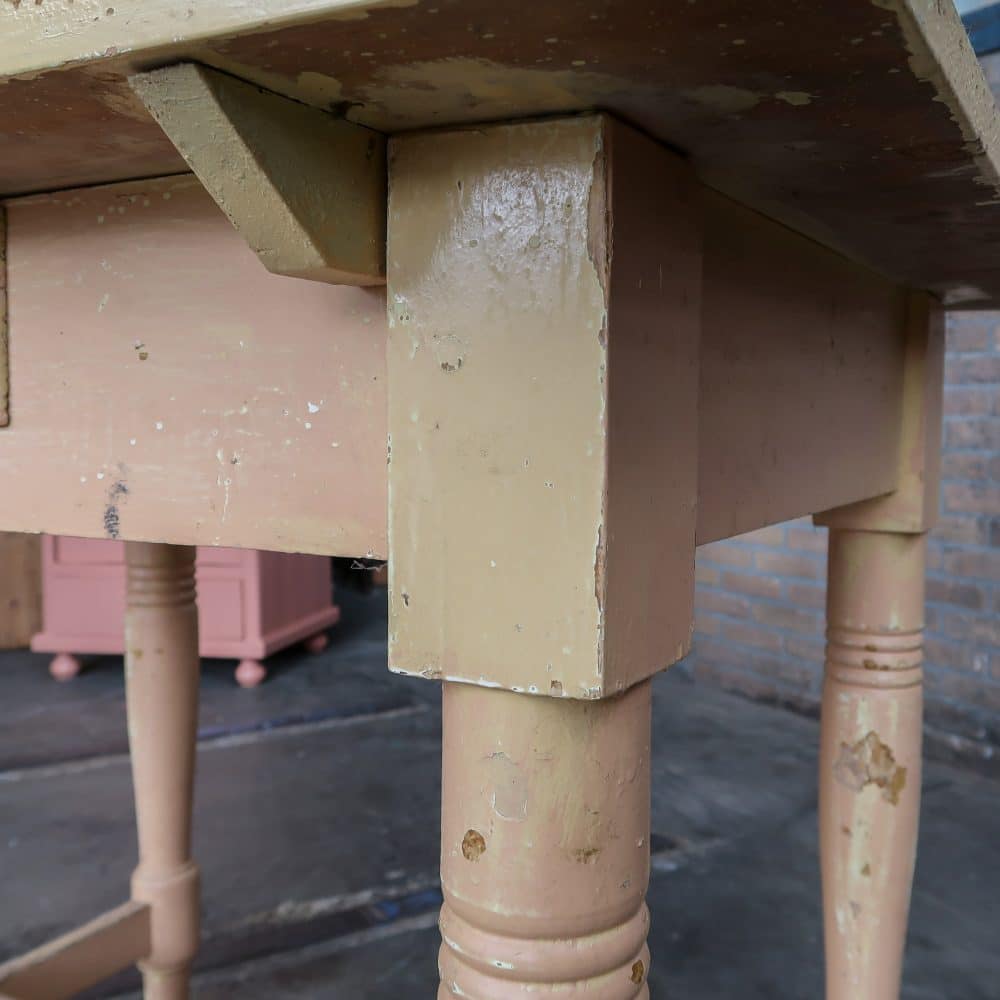 Brocante tafeltje met lade - Afbeelding 4