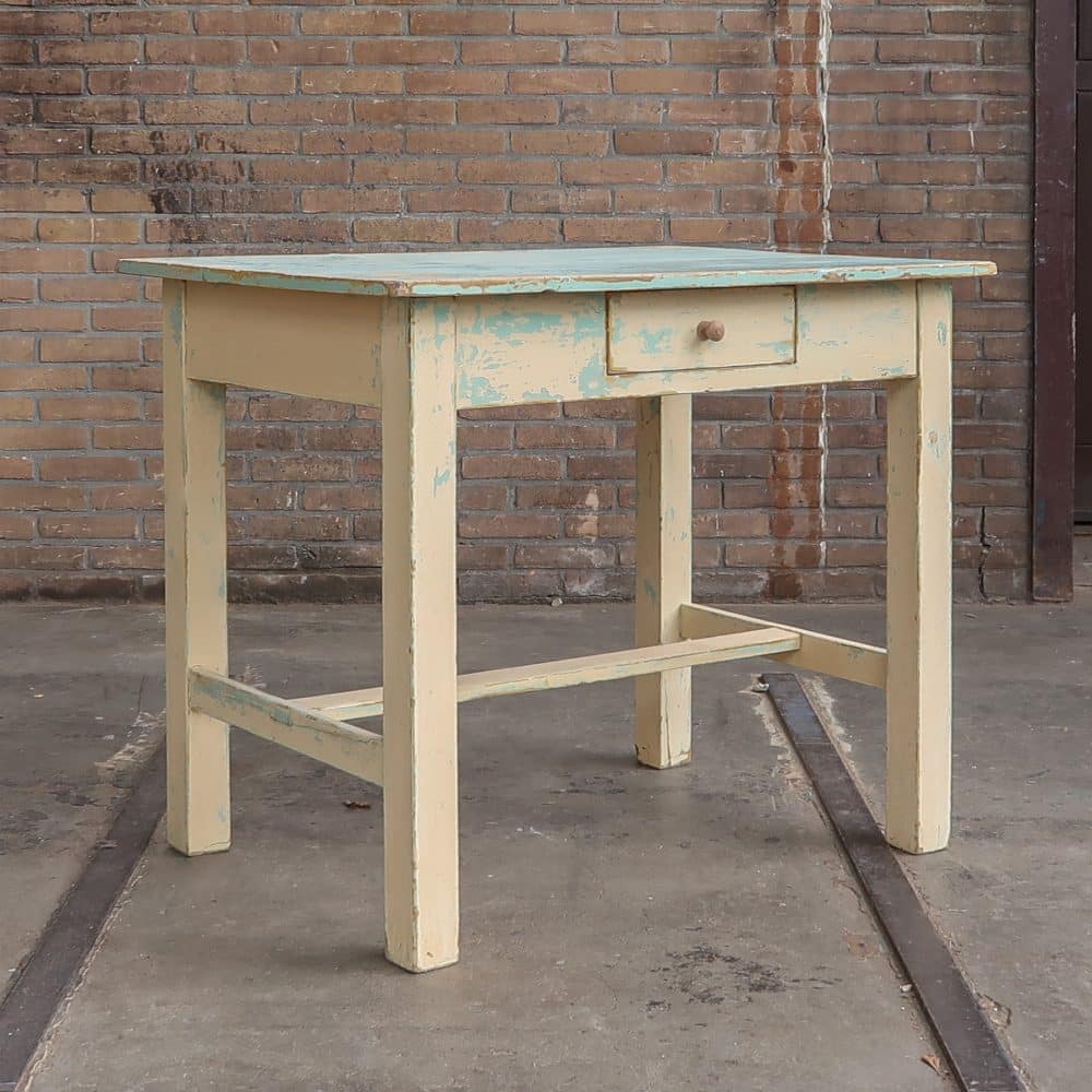 Brocante tafeltje