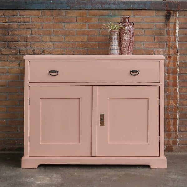 Brocante roze dressoir