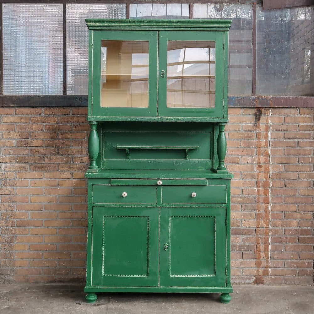 Brocante groene buffetkast
