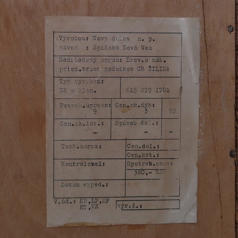 Vintage nachtkastje - Novy Domov - Afbeelding 10
