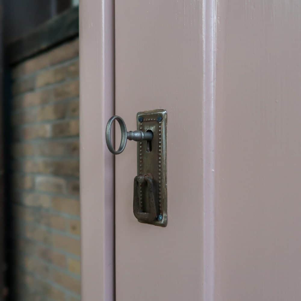 Roze eendeurs linnenkast - Afbeelding 7