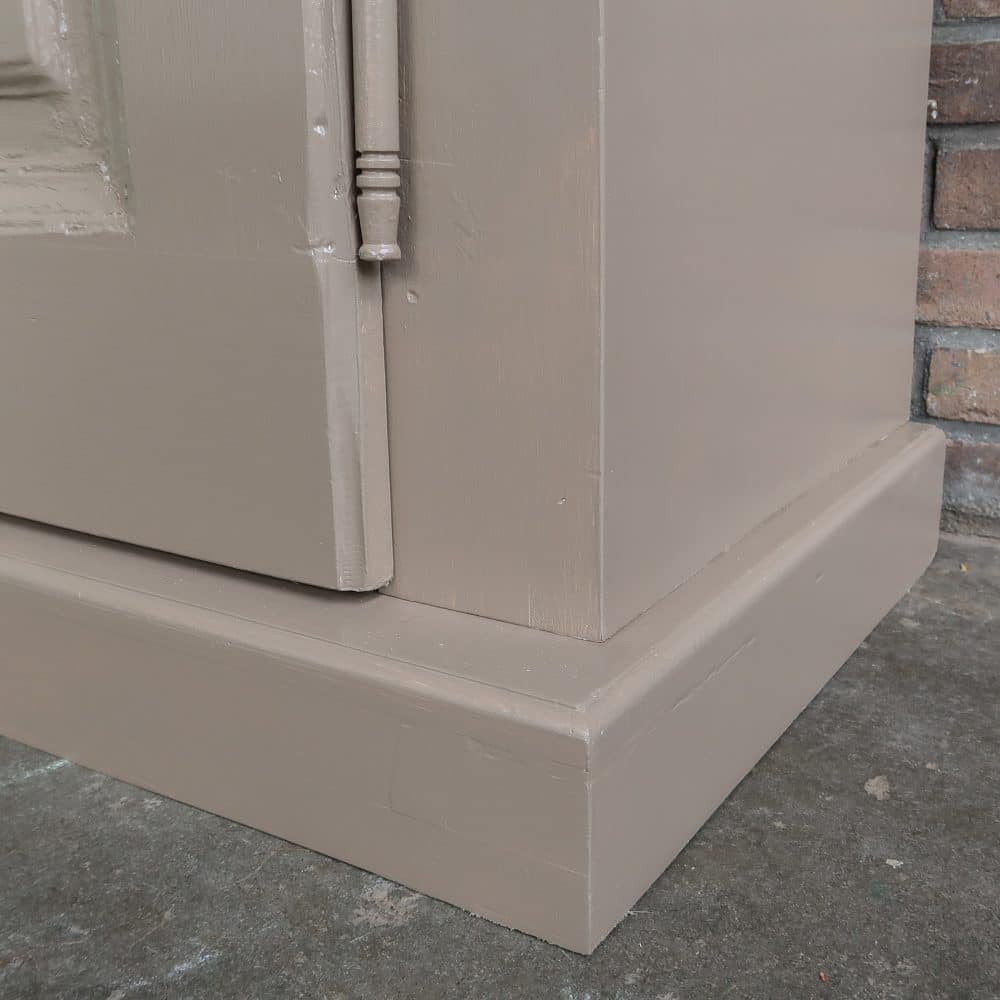 Hoge vitrinekast met ensuite deuren - VD&Ko maatwerk – Bild 12