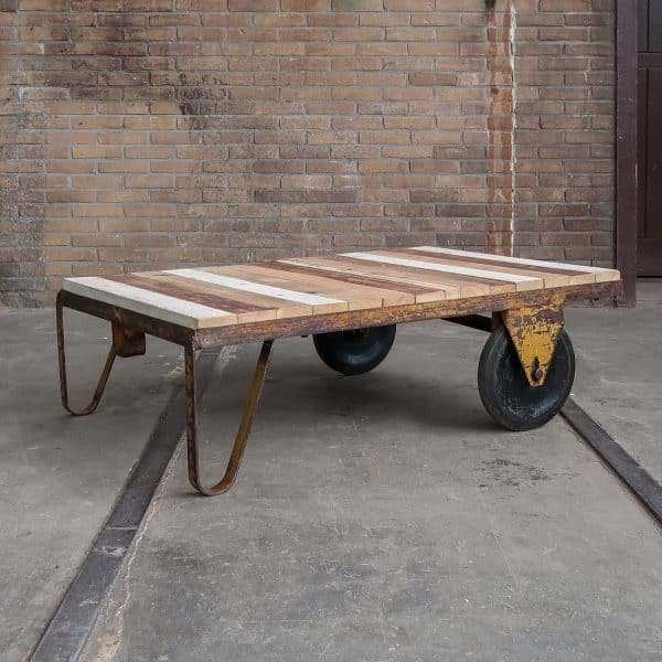 Industriële kar - salontafel