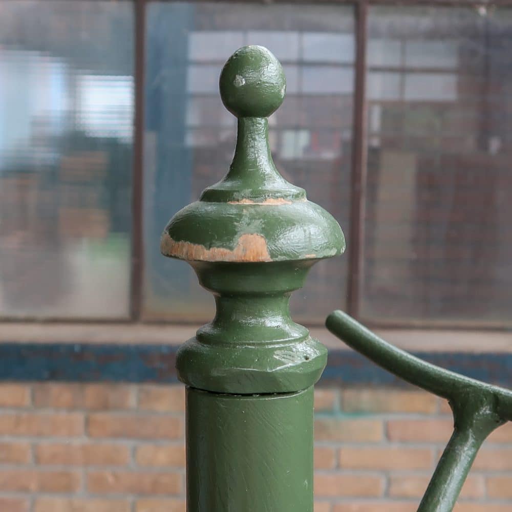 Groene metalen kapstok - Afbeelding 3