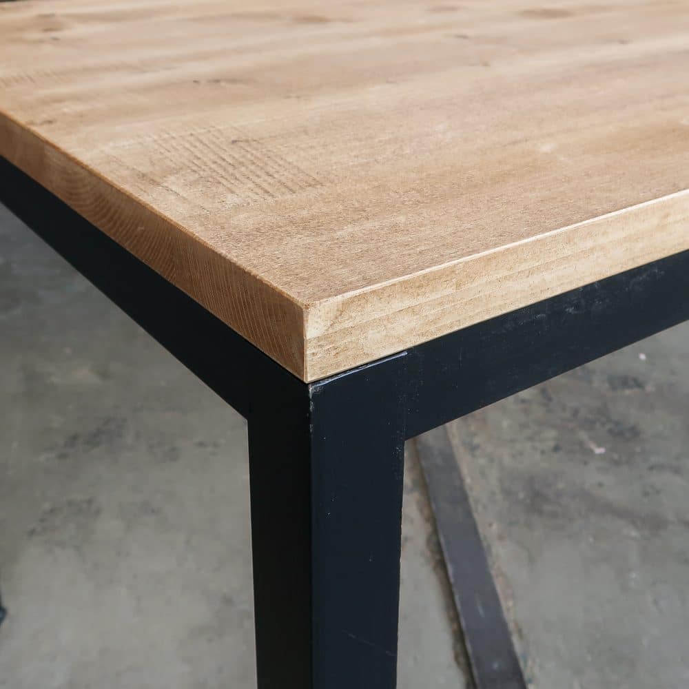 Tafel met metalen frame - Afbeelding 3