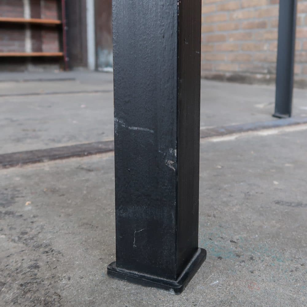 Tafel met metalen frame - Afbeelding 8