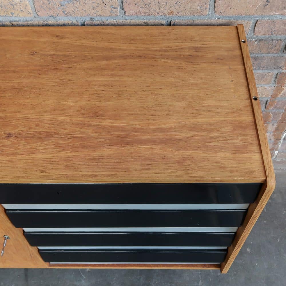 Vintage dressoir - Jiri Jiroutek - Afbeelding 7