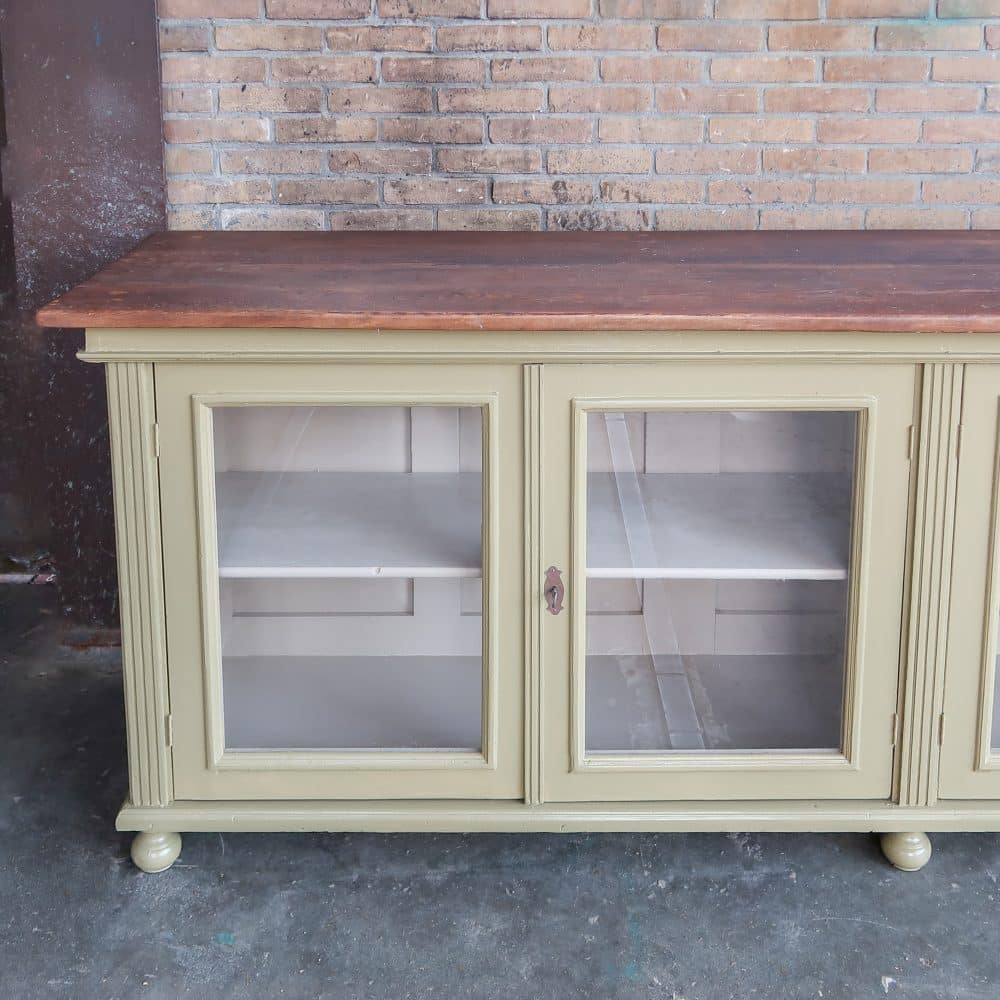 Brocante vitrinekast/dressoir - Afbeelding 2