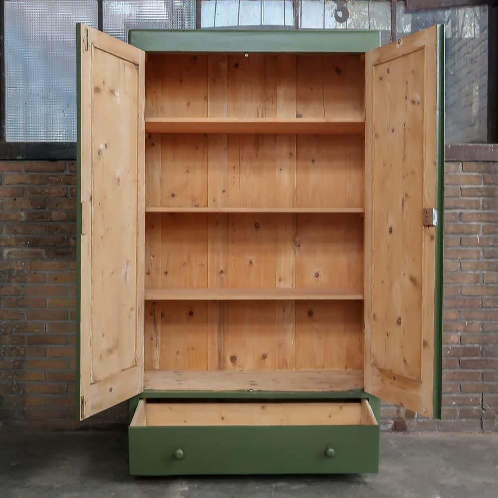 Brocante groene linnenkast - Afbeelding 2