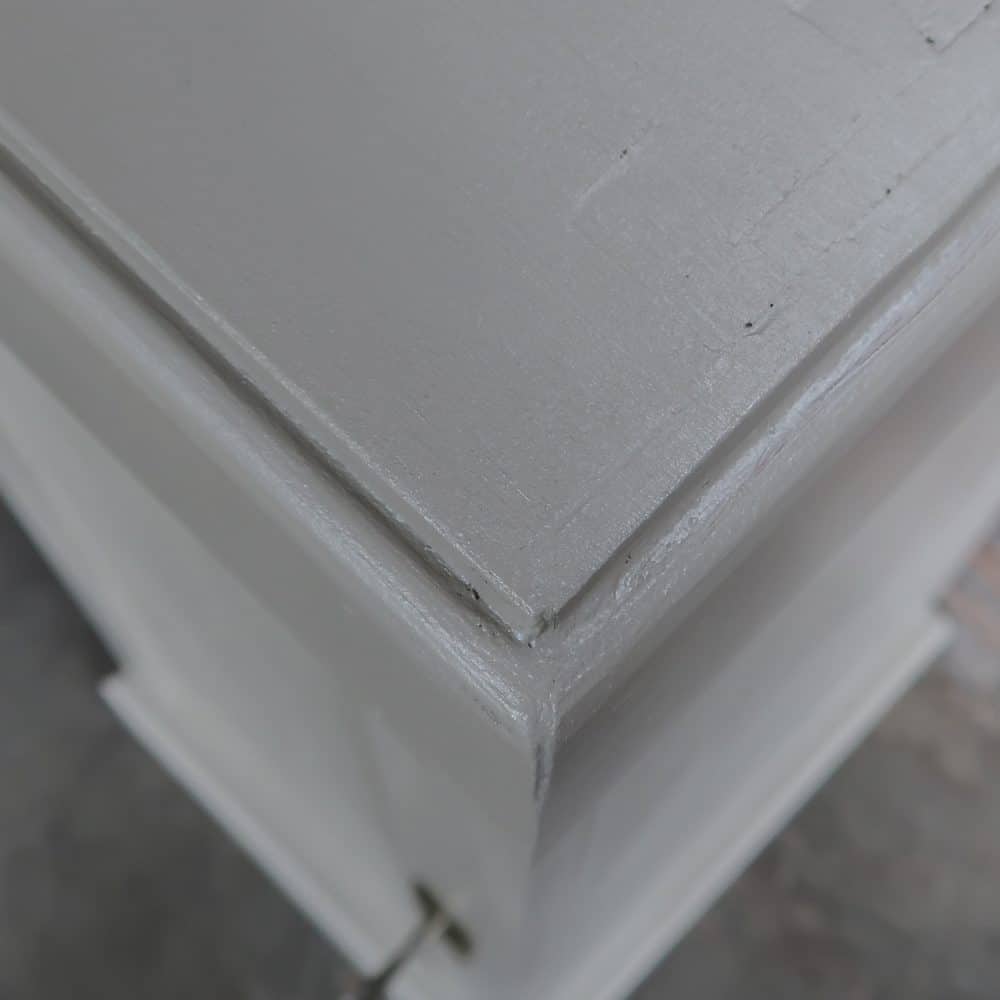 Taupe brocante nachtkastje - Afbeelding 5