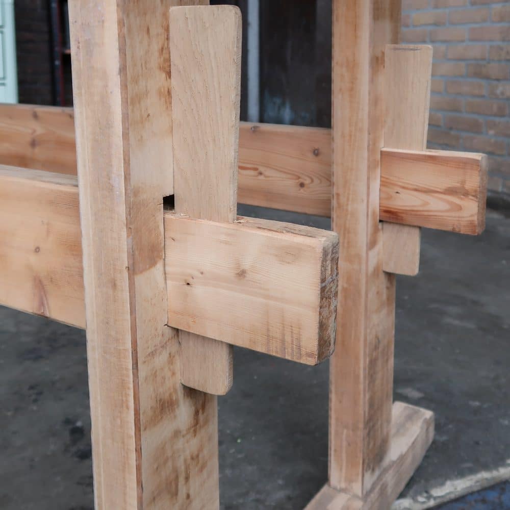 Vintage werkbank met bankschroef - Afbeelding 9
