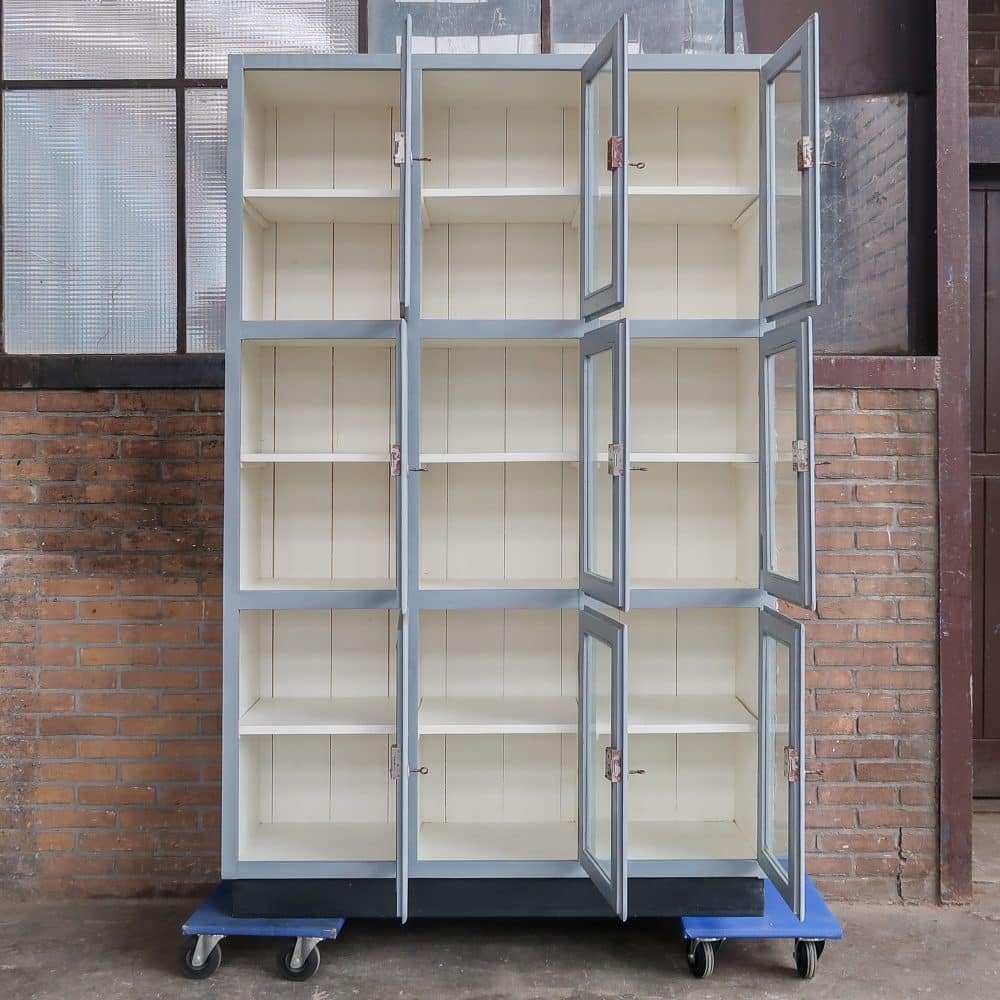 Houten vitrinekast - Afbeelding 3