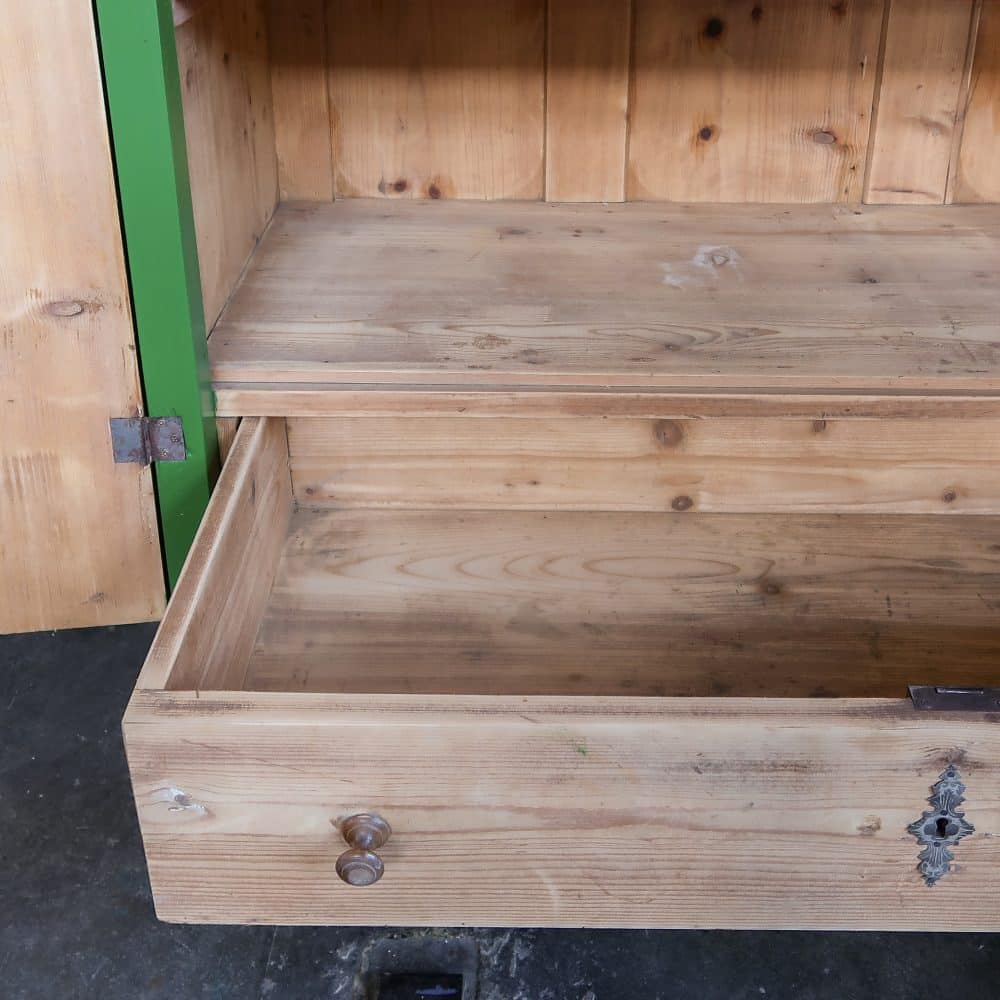 Brocante groene linnenkast - Afbeelding 4