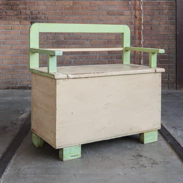 Brocante kinderbankje