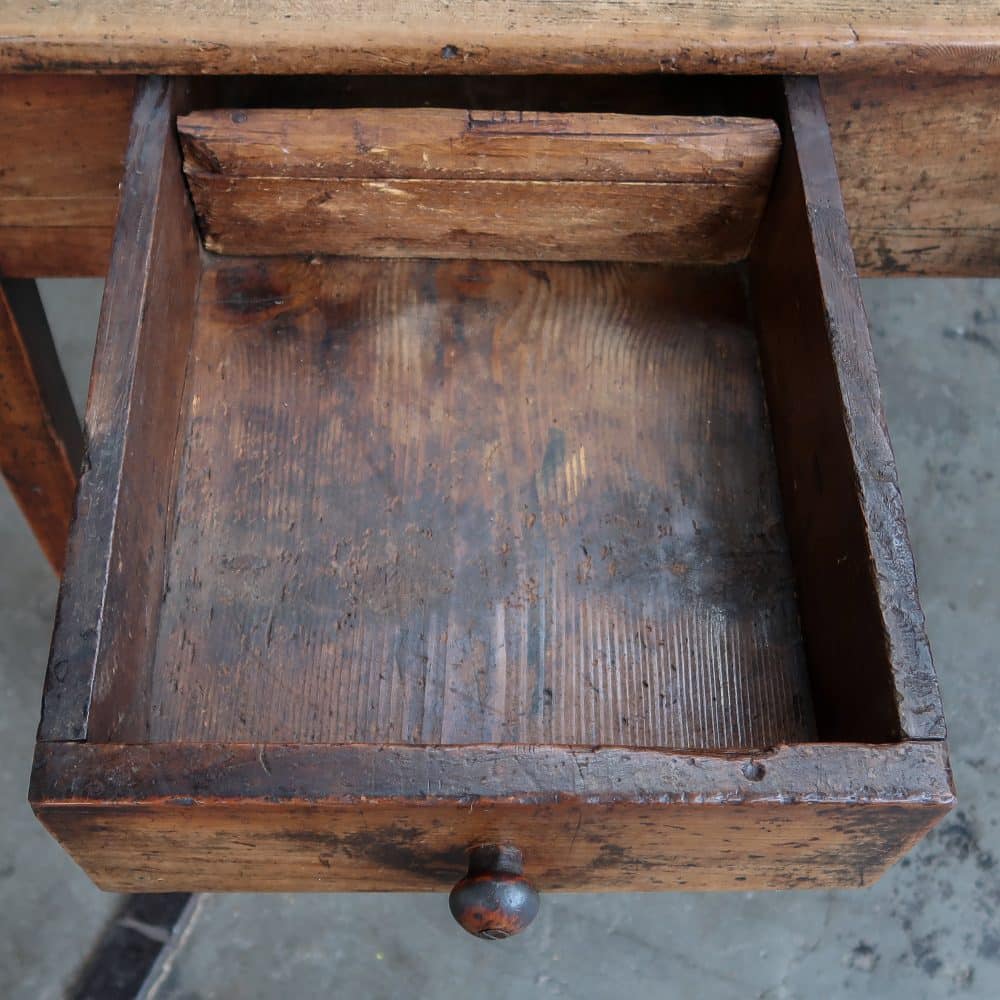 Antieke tafel - Afbeelding 4