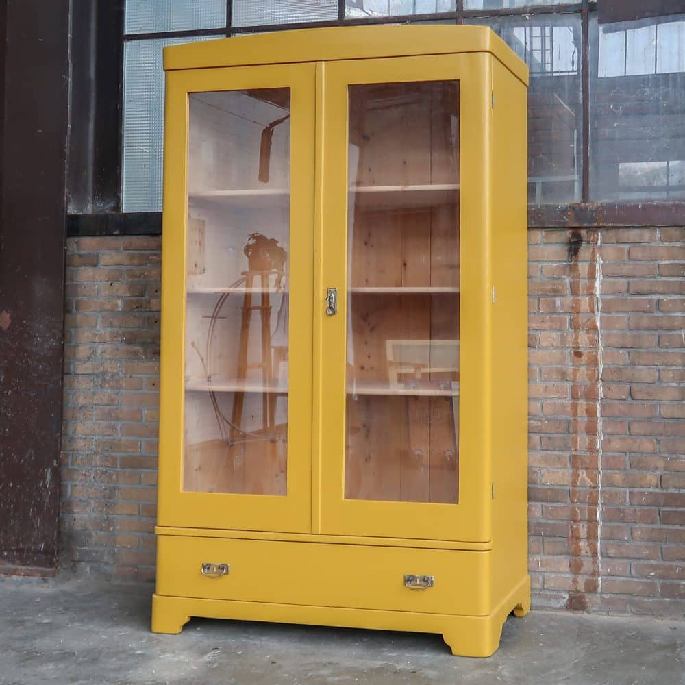 Brocante gele vitrinekast - Afbeelding 2