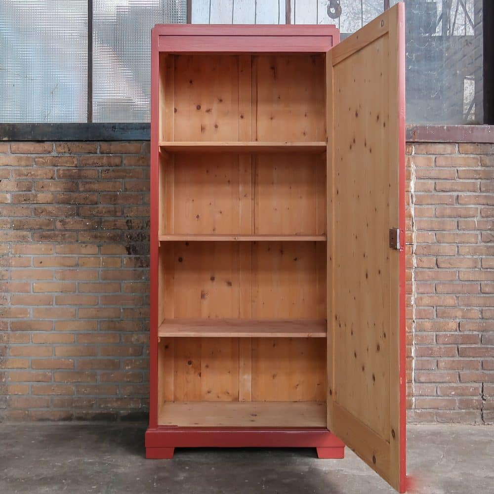 Rode brocante linnenkast - Afbeelding 3