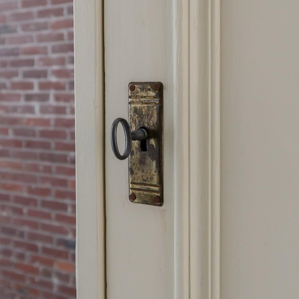 Eendeurs linnenkast met lades - Afbeelding 6