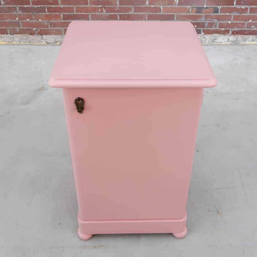 Roze brocante nachtkastje - Afbeelding 3