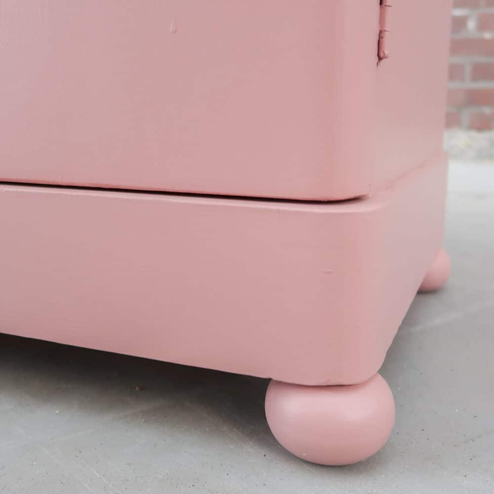 Roze brocante nachtkastje - Afbeelding 6