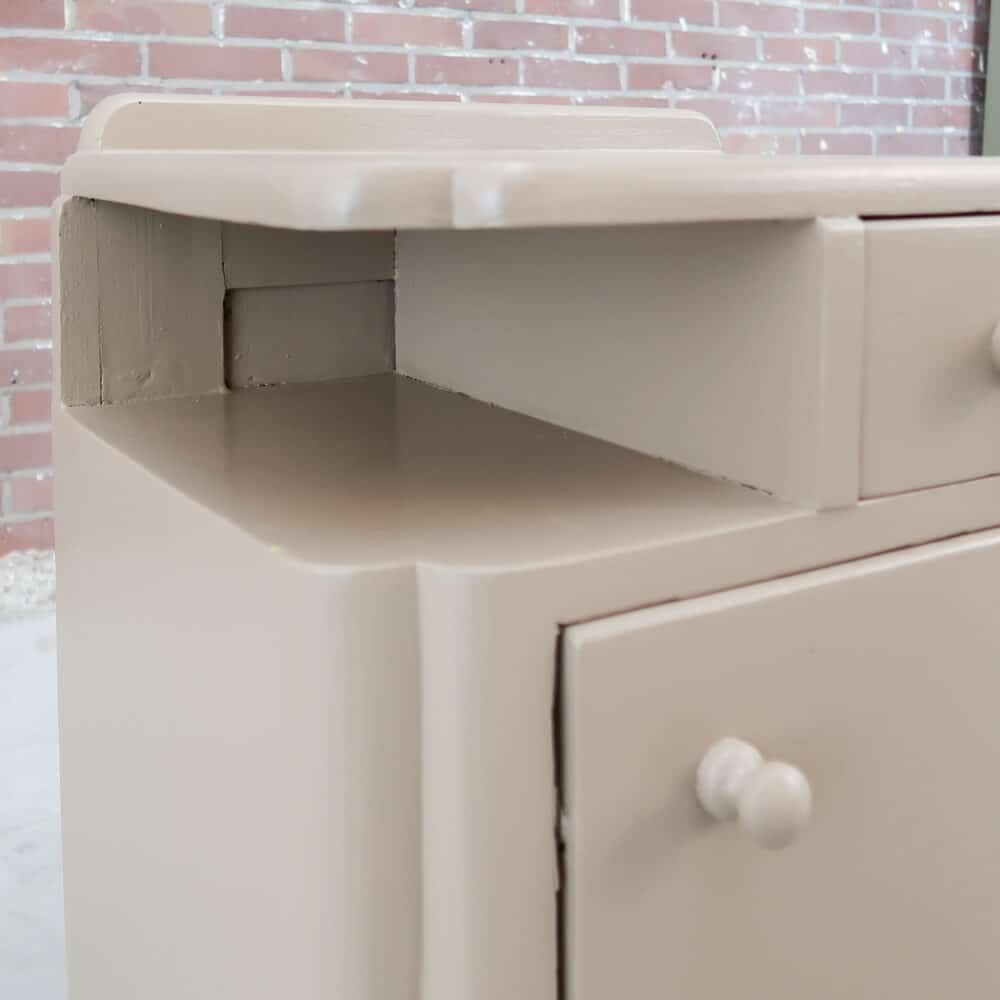 Taupe brocante nachtkastje - Afbeelding 5