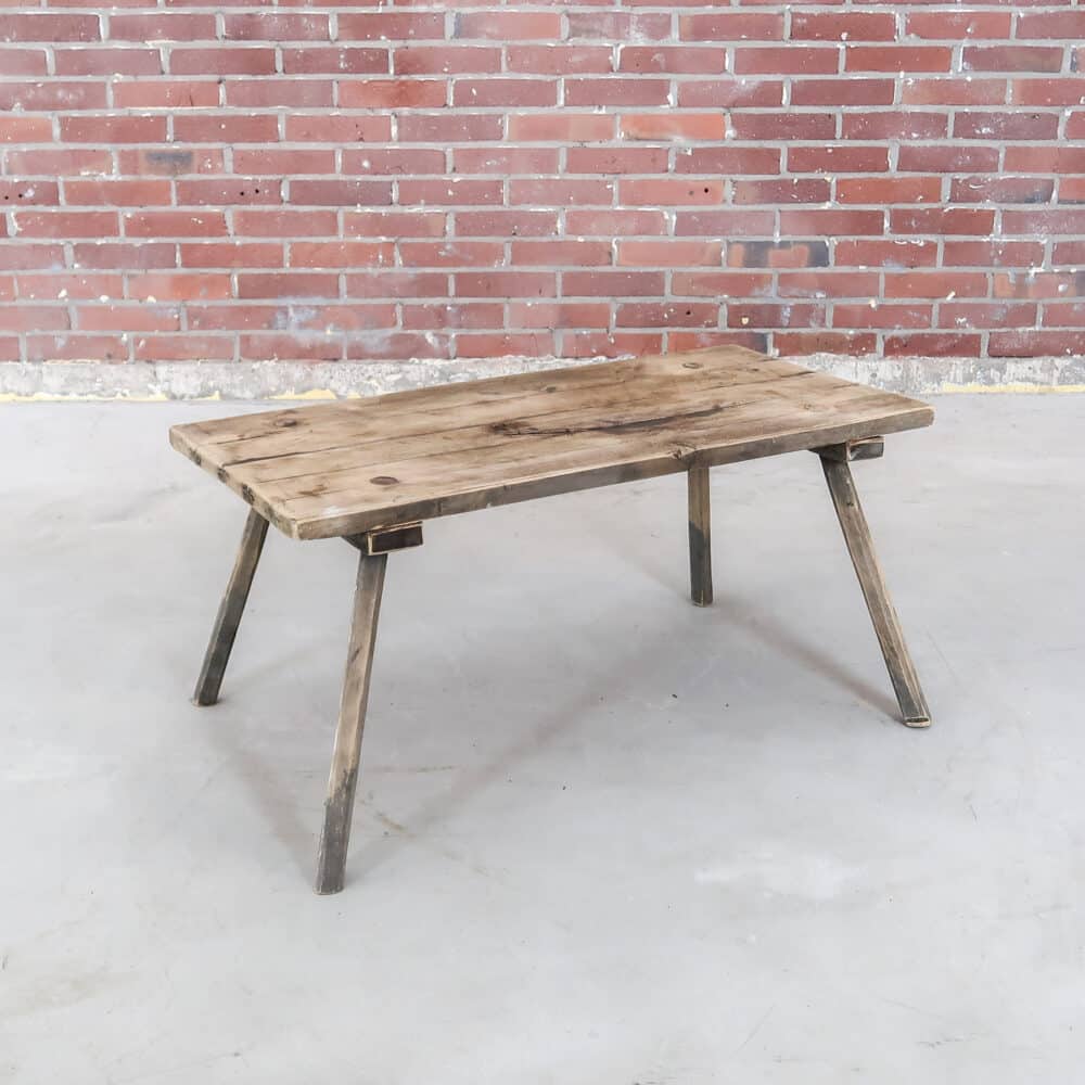 Klein brocante tafeltje