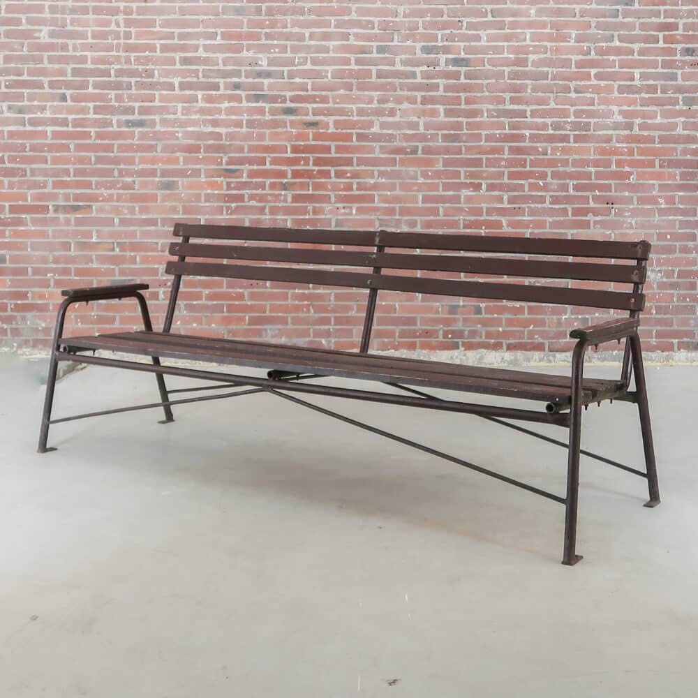 Brocante bruine parkbank