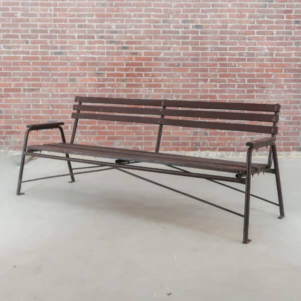 Brocante bruine parkbank