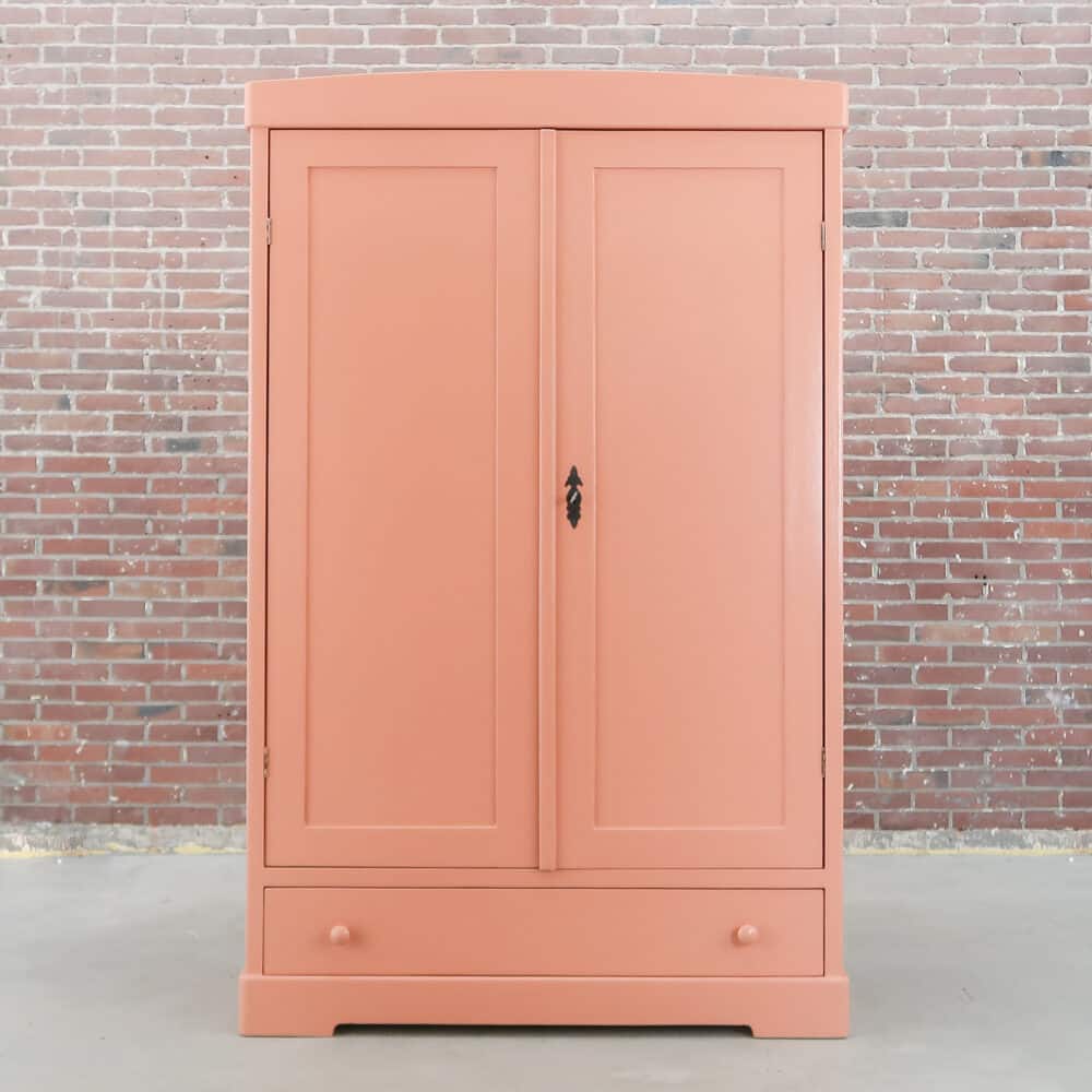 Roze linnenkast