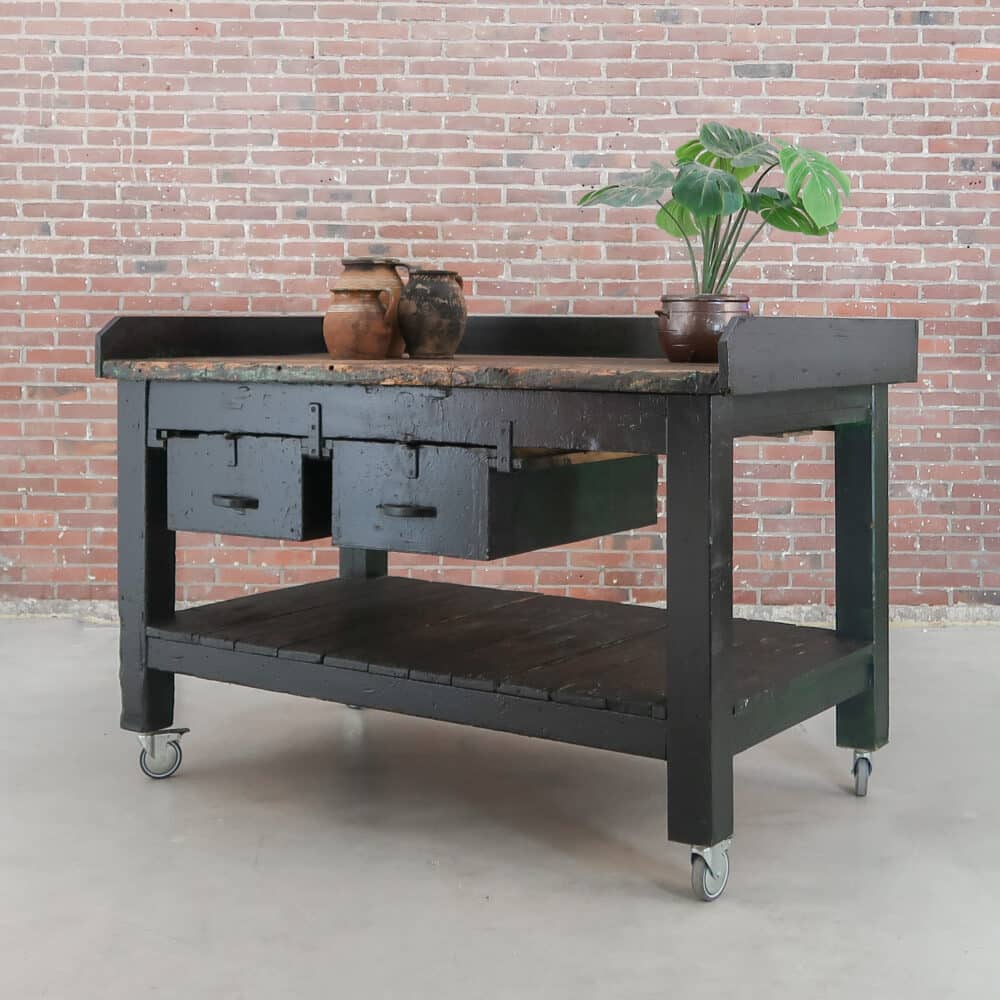 Brocante werktafel/buitenkeuken