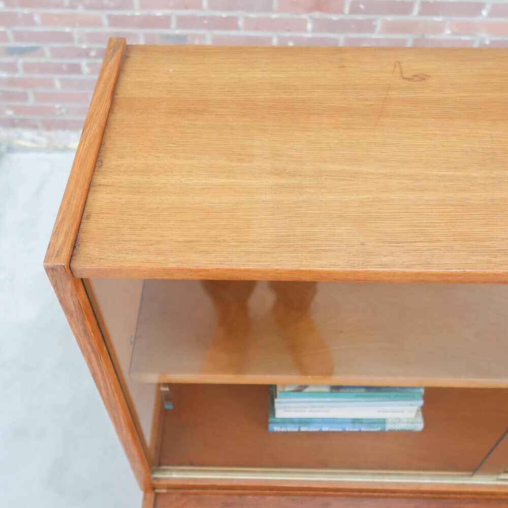Vintage vitrinekast - Jiroutek – Bild 9