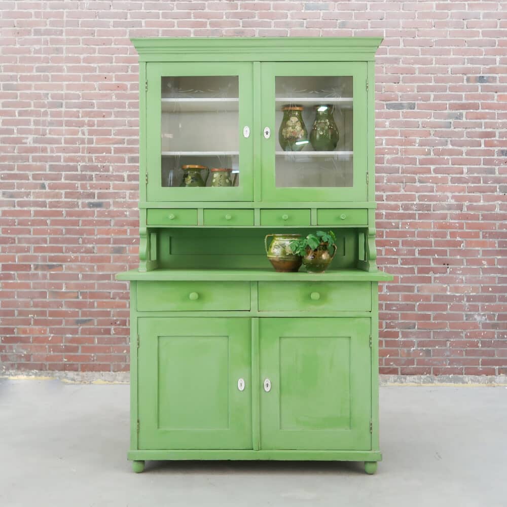 Brocante groene buffetkast