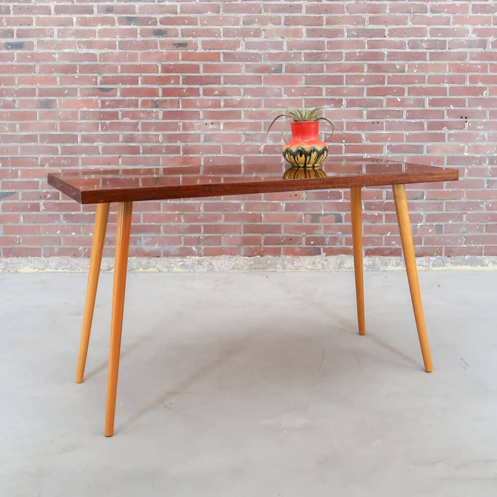 Vintage tafel - Jitona