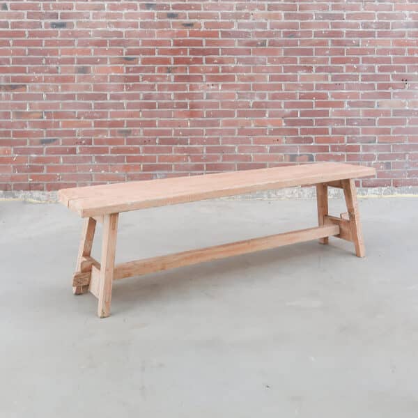 Brocante roze bankje