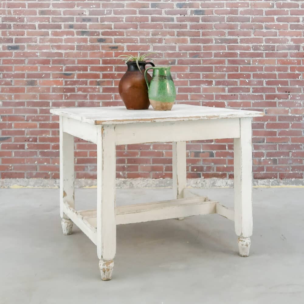 Landelijke vierkante tafel