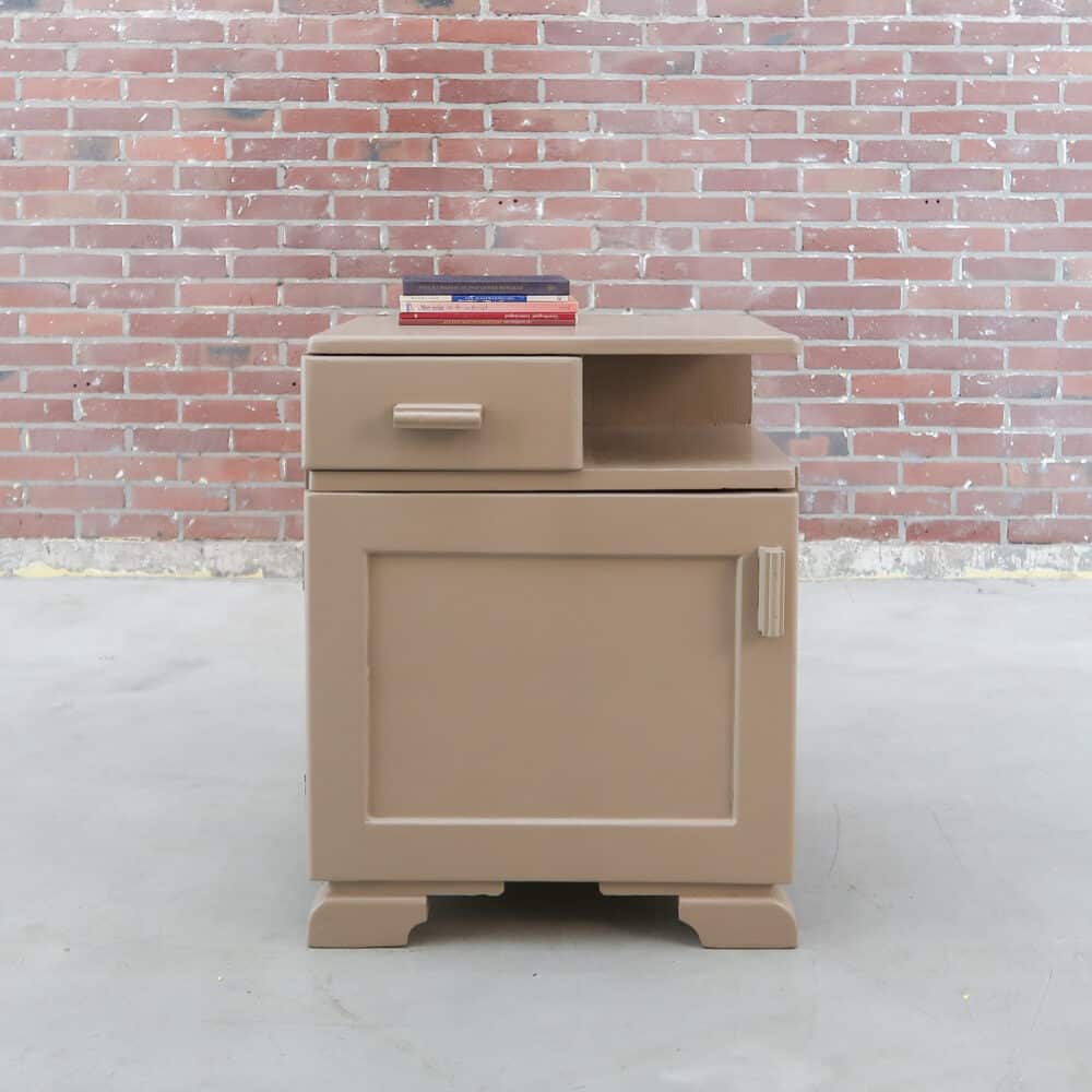 Taupe brocante nachtkastje – Bild 3