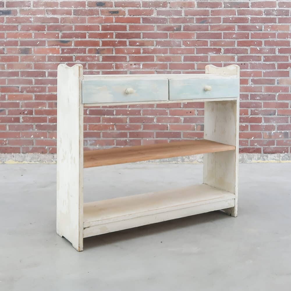 Brocante kastje met lades