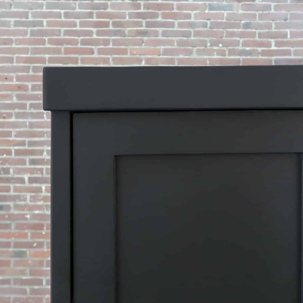 Zwarte eendeurs linnenkast - Afbeelding 4