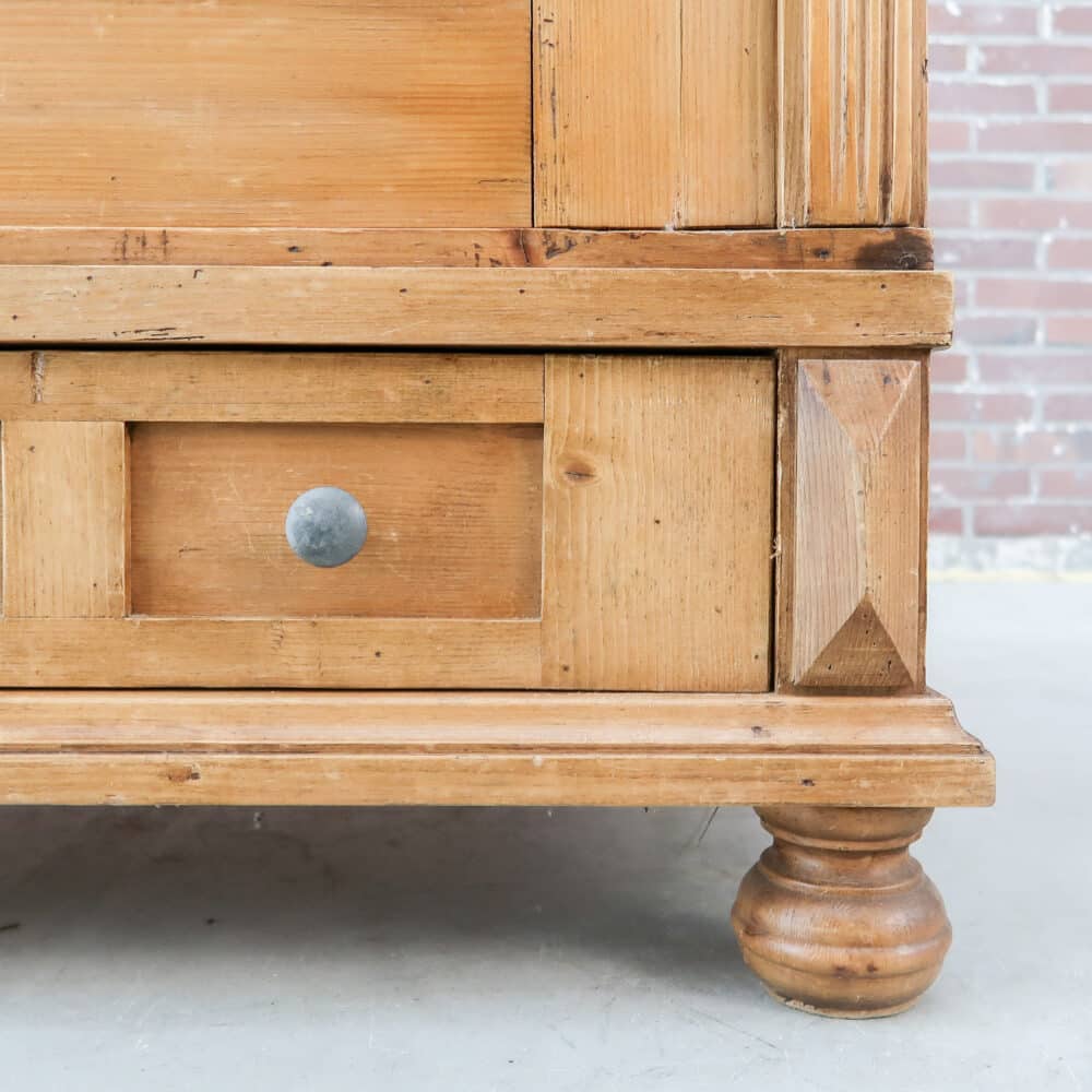 Grenen eendeurs vitrinekast - Afbeelding 7