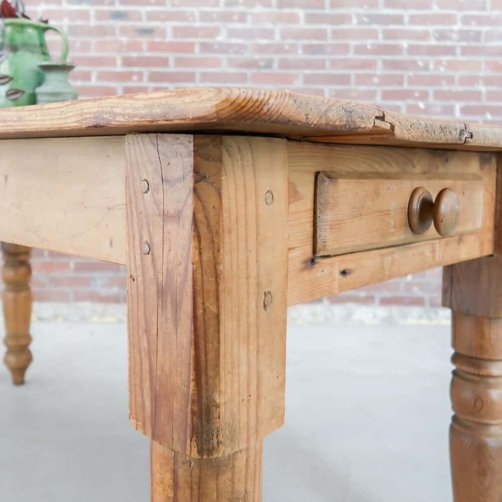 Houten eettafel - Afbeelding 3