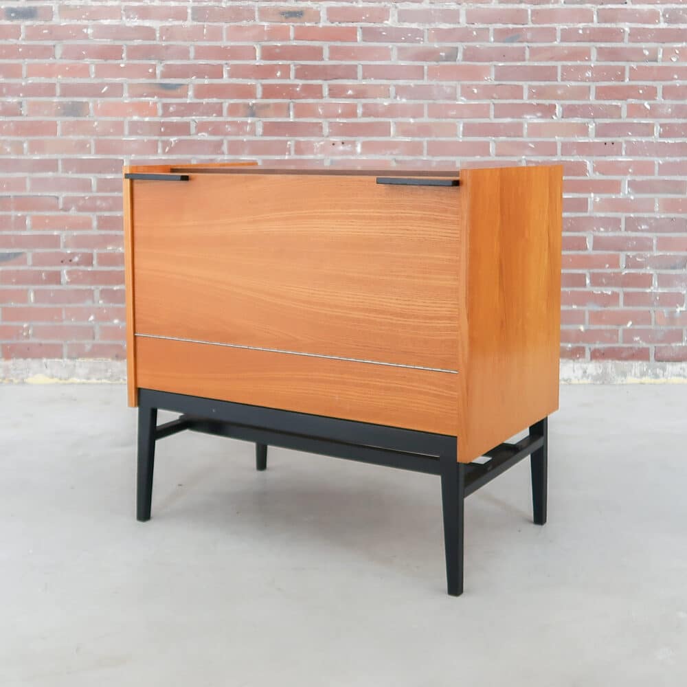 Vintage dressoir