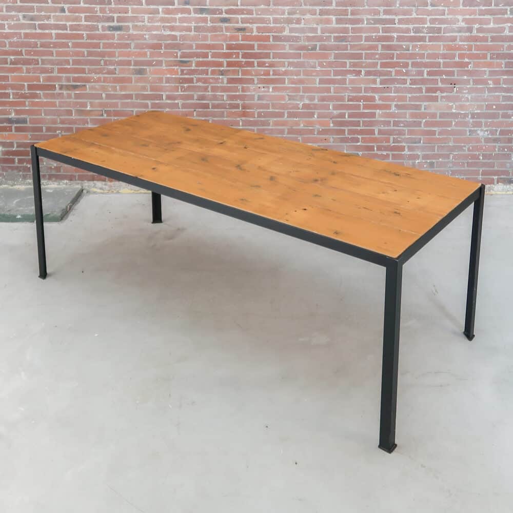 Tafel met metalen frame - Afbeelding 2